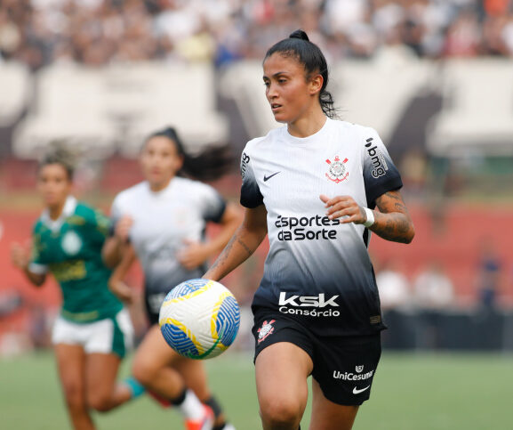 O Corinthians comentou sobre o incidente envolvendo Jaqueline e expressou solidariedade à vítima do atropelamento