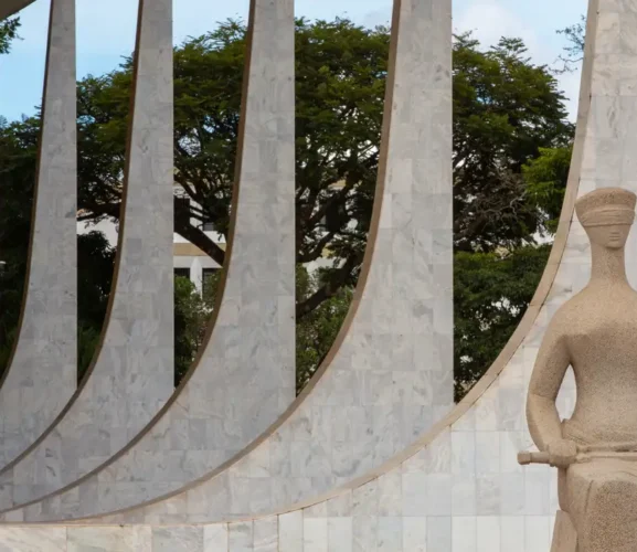 STF marca julgamento de denúncia contra Bolsonaro para 25 de março