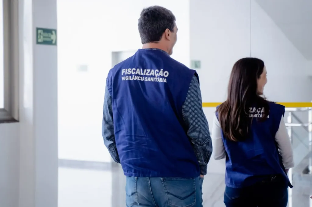 Vigilância Sanitária orienta consumidor que busca serviços de estética