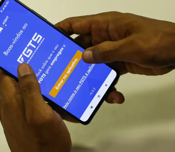 Começa nesta quinta pagamento especial do saque-aniversário do FGTS